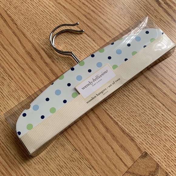 NIB Wooden Hangers Baby and Kids by Wendy Bellissimo - Picture 10 of 10